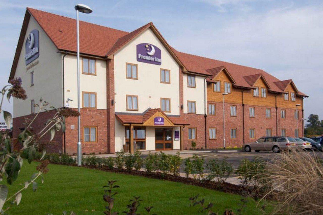 Premier Inn Newport/Telford Newport  Buitenkant foto