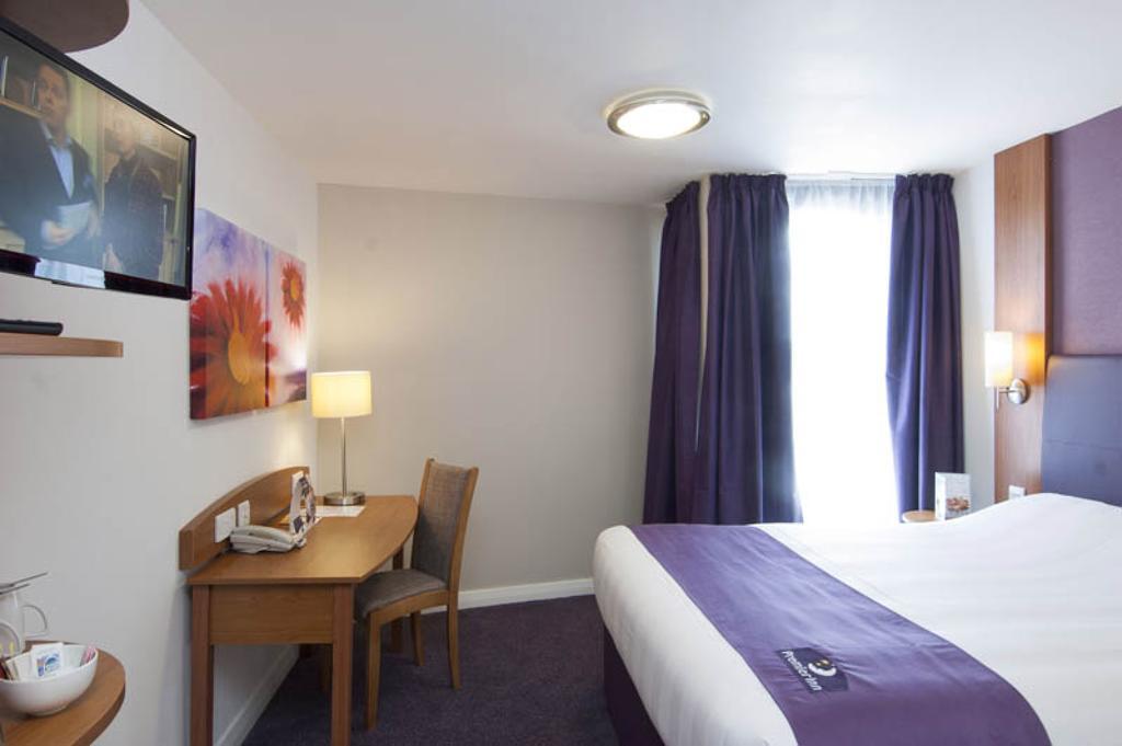 Premier Inn Newport/Telford Newport  Buitenkant foto