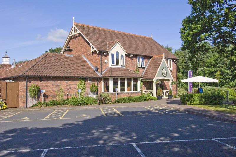Premier Inn Newport/Telford Newport  Buitenkant foto