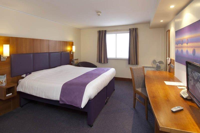 Premier Inn Newport/Telford Newport  Buitenkant foto